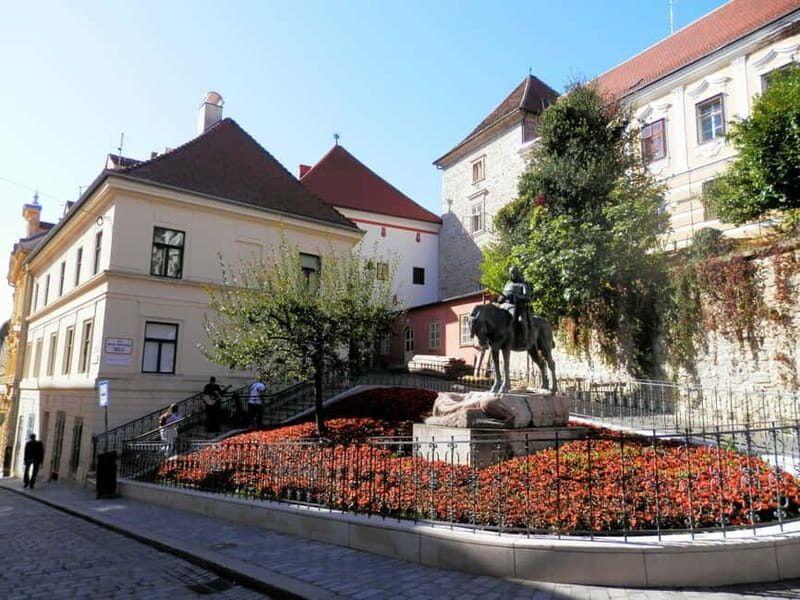 Zagreb: Group walking tour of Zagreb (funicular included) - Passing Bloody Bridge and Stone Gate