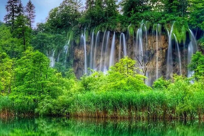 Zagreb to Split via Plitvice Lakes private transfer or vice versa - Zagreb to Split via Plitvice Lakes: A Private Transfer with a Touch of Adventure