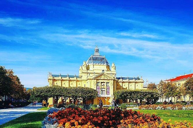 Zagreb walking tour with food tasting - Exploring Zagreb’s Charms on Foot