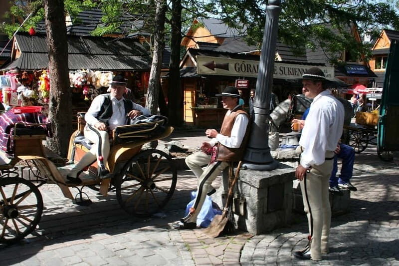 Zakopane Old Town Exclusive Walking Tour with Private Guide - Exploring Zakopanes Old Town with a Private Guide