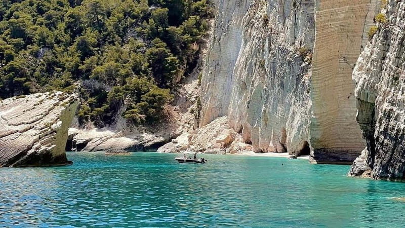 Zakynthos: Private Boat Tour with Captain - An In-Depth Look at the Zakynthos Private Boat Tour