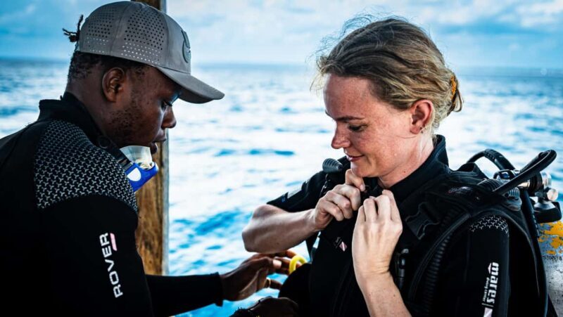 Zanzibar: 2-Day PADI Dive Into Paradise on a Scuba Tour - Exploring the Dive Course in Zanzibar: What to Expect