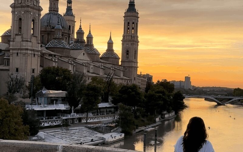 Zaragoza: Complete tour, one thousand and one nights experience with dinner - Final Thoughts