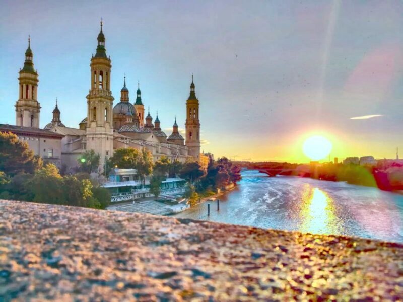 Zaragoza: Historical Tour of the Old District with a Guide - Zaragoza: Historical Tour of the Old District with a Guide