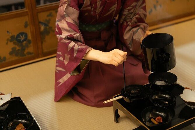 Zen Meditation and Tea Ceremony in Endoji Arcade - Key Points