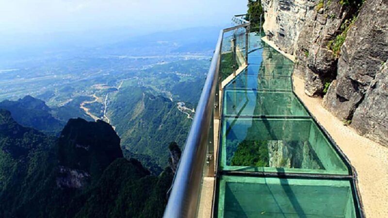 Zhangjiajie 2-Day Private Tour:Avatar Mountain &Glass Bridge - An In-Depth Look at the Zhangjiajie Private Tour