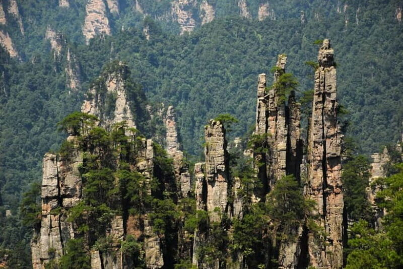 Zhangjiajie 2 Days Tour: Avatar Peaks & Sky High Wonders - Day Two: Lakes, Caves, and Sky-High Adventures