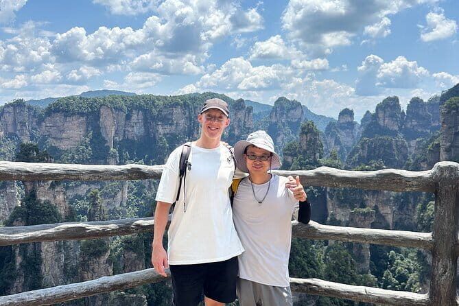 Zhangjiajie Mini Group Day Tour: Glass Bridge & Tianmen Mountain - FAQ