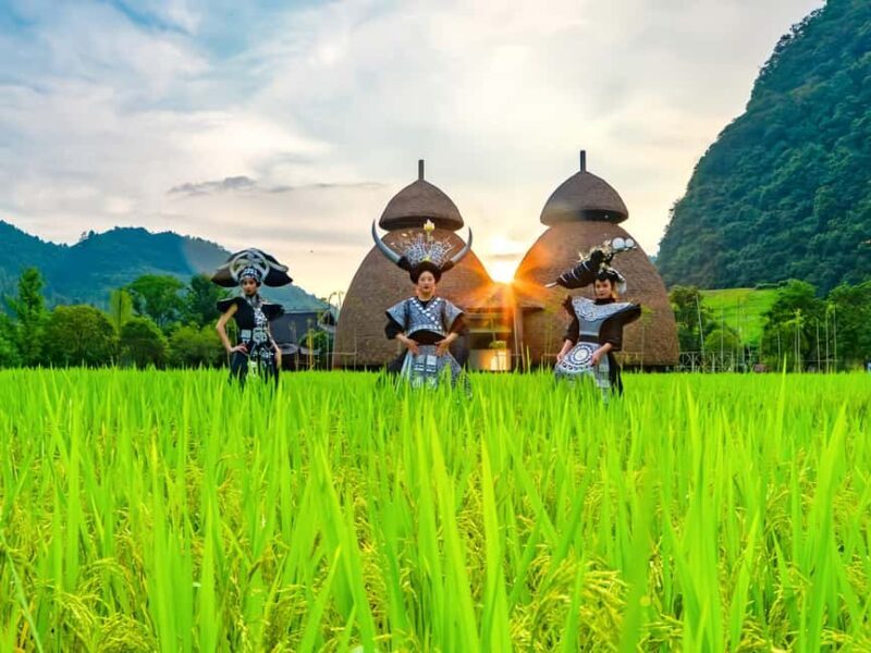 Zhangjiajie: Yellow Dragon Cave, Tianmen Mountain & Show - The Itinerary in Detail