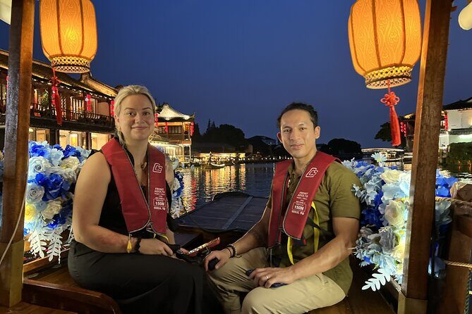 Zhujiajiao 5 Hours Flexible Water Town Adventure by Night - Exploring Zhujiajiao by Night: A 5-Hour Flexible Water Town Adventure