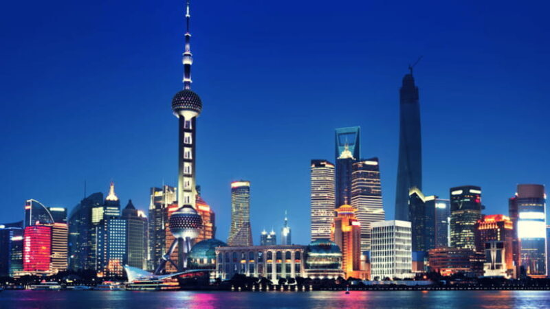 Zhujiajiao & Shanghai:Small Group Tour Water Town to Skyline - Key Points