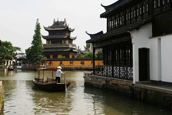 Zhujiajiao Water Town and Shanghai City Highlights Private Day Tour - The Details Behind the Tour