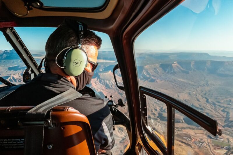Zion National Park: 10- or 20-Minute Scenic Helicopter Tour - The Experience in a Nutshell