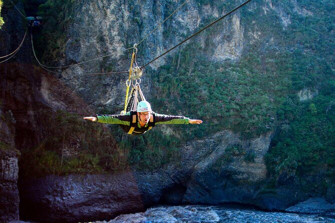 ZIP LINE 350mts. NEAR TO AN AMAZING CANYON - The Sum Up