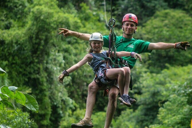 Zipline Canopy Tour near Manuel Antonio - Key Points