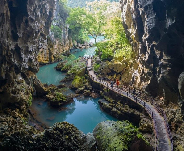 Zipline Dark Cave & Phong Nha Cave Tour : Dong Hoi/Phong Nha - Lunch Break