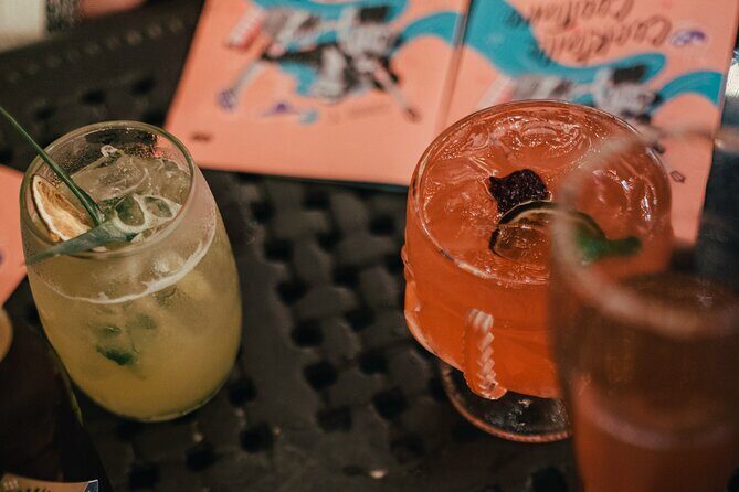 Zona T: Cocktails & CoolTure Route - Practical Details and Considerations