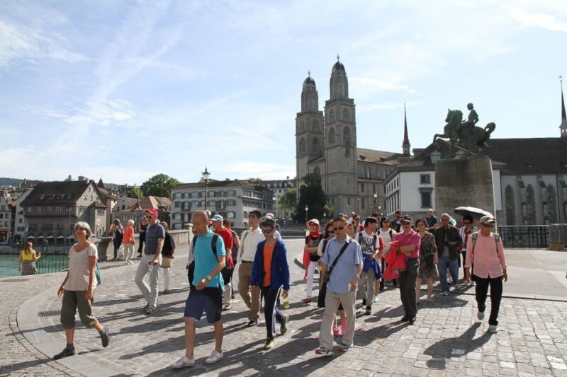 Zürich: 2-Hour Sightseeing Bus Tour - Key Points