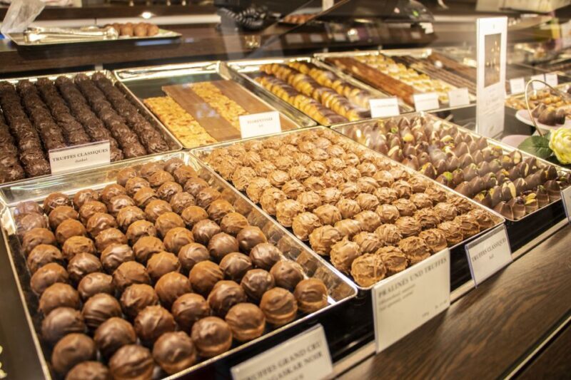 Zurich: Chocolate Tasting and Walking Tour with a Local - Authentic Experiences and Practical Tips