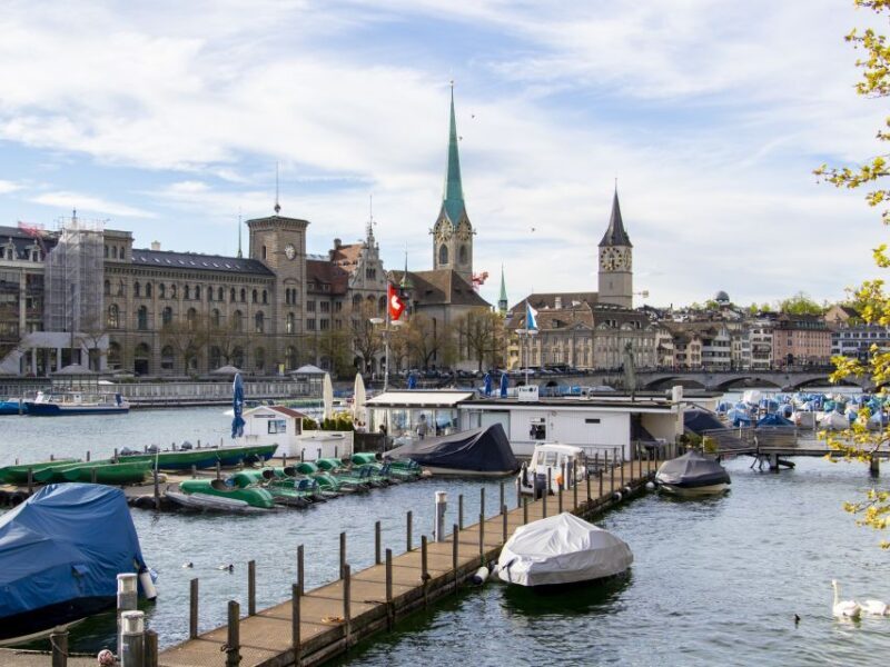 Zurich: Exclusive Swiss Banking Tour with a Local - Who Should Consider This Experience?