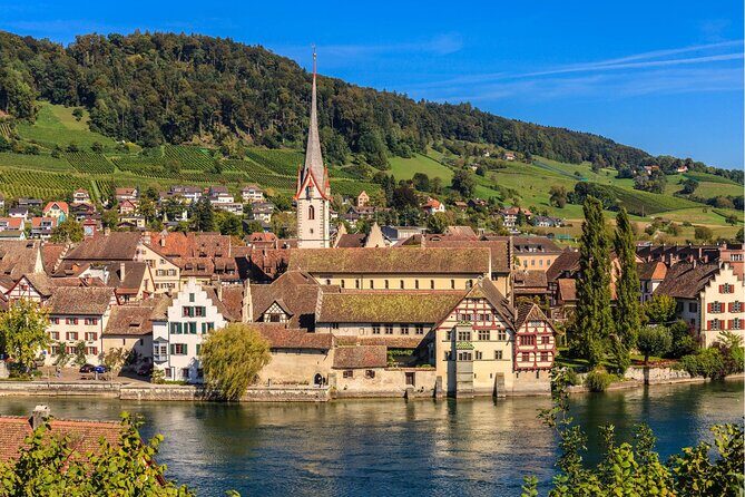 Zürich: Private Car Tour to Rhine Falls, Titisee and Black Forest - FAQ
